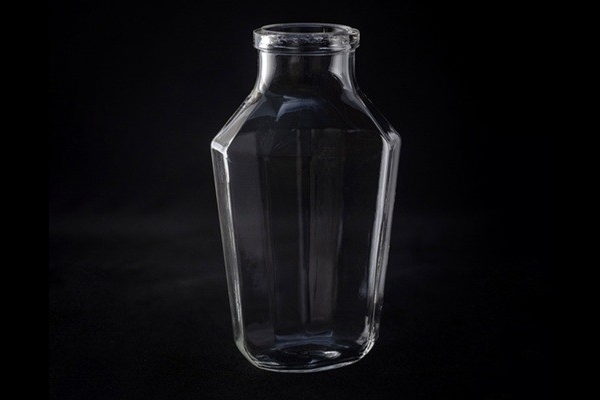 Glass packaging